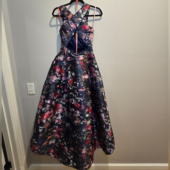 ML MONIQUE LHUILLIER Jadore Gown high to low dress gown NWT Sz 4 - Picture 10 of 11